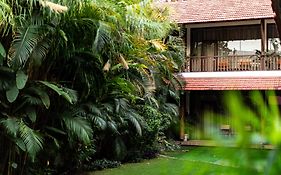 Kwality'S Motel Shiraz